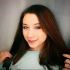 Meet your Posher, Alicia